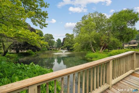 96 Ledgebrook Drive Norwalk CT 06854
