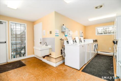 40 Heather Ridge Shelton CT 06484