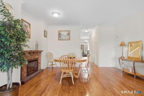 21 Crestview Lane Danbury CT 06810
