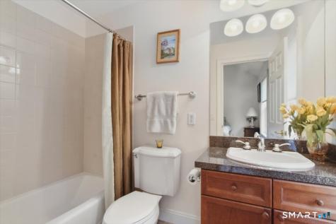 21 Crestview Lane Danbury CT 06810