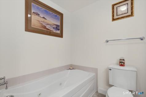 21 Crestview Lane Danbury CT 06810
