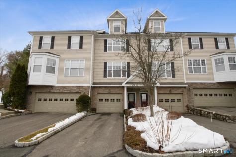 21 Crestview Lane Danbury CT 06810