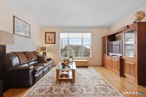 21 Crestview Lane Danbury CT 06810
