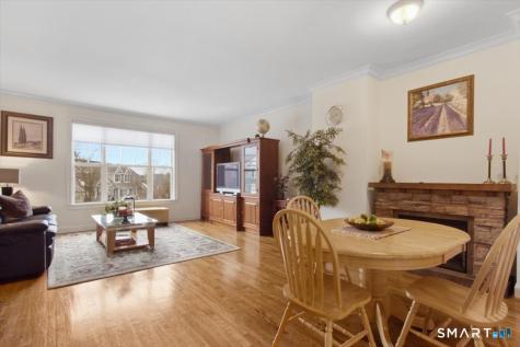 21 Crestview Lane Danbury CT 06810