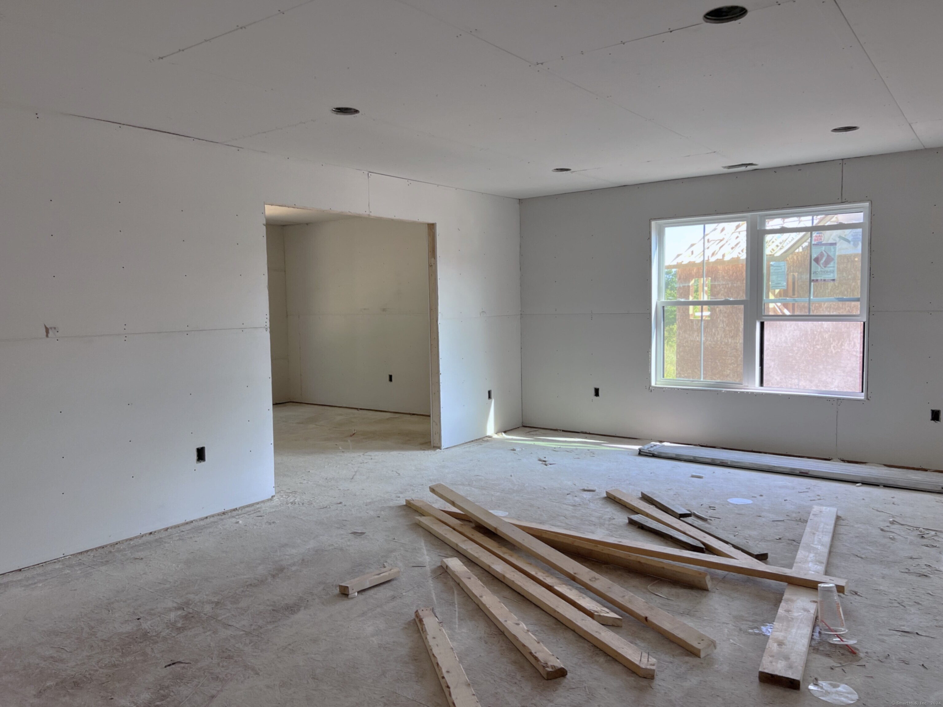 24 Village Circle Guilford CT 06437