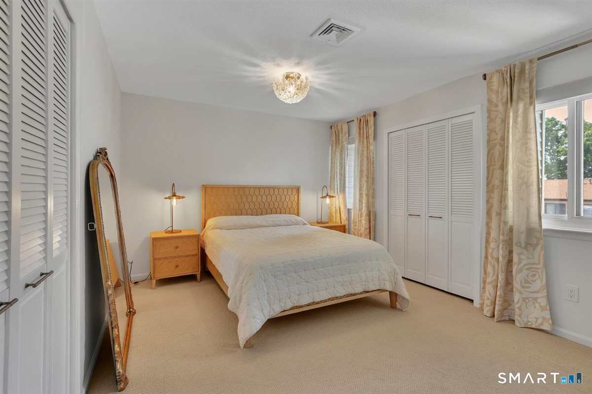 285 Queen Street Southington CT 06489