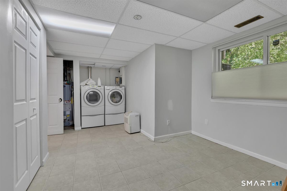 285 Queen Street Southington CT 06489