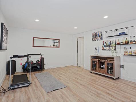 253 New Norwalk Road New Canaan CT 06840