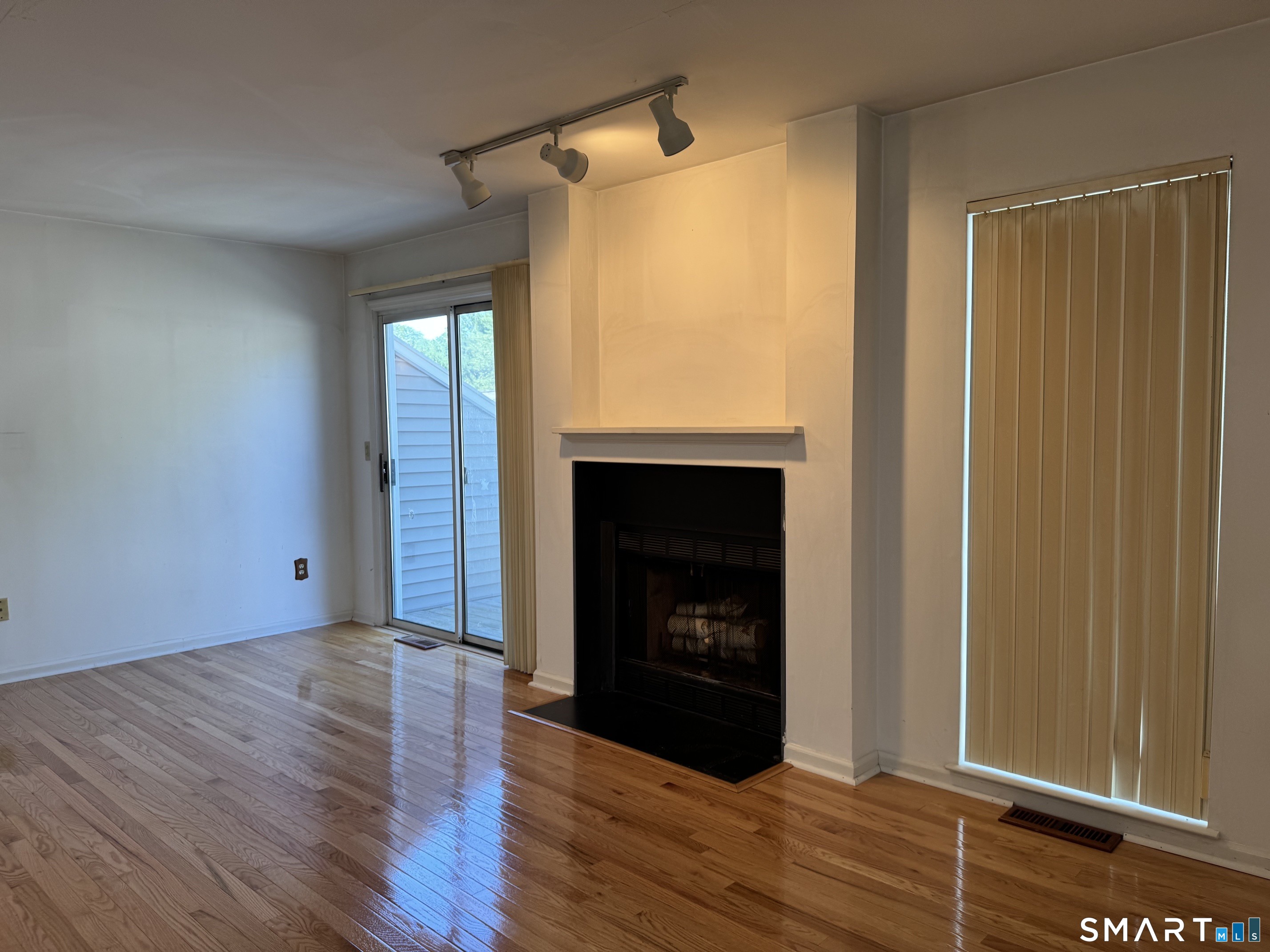 60 Padanaram Road Danbury CT 06811