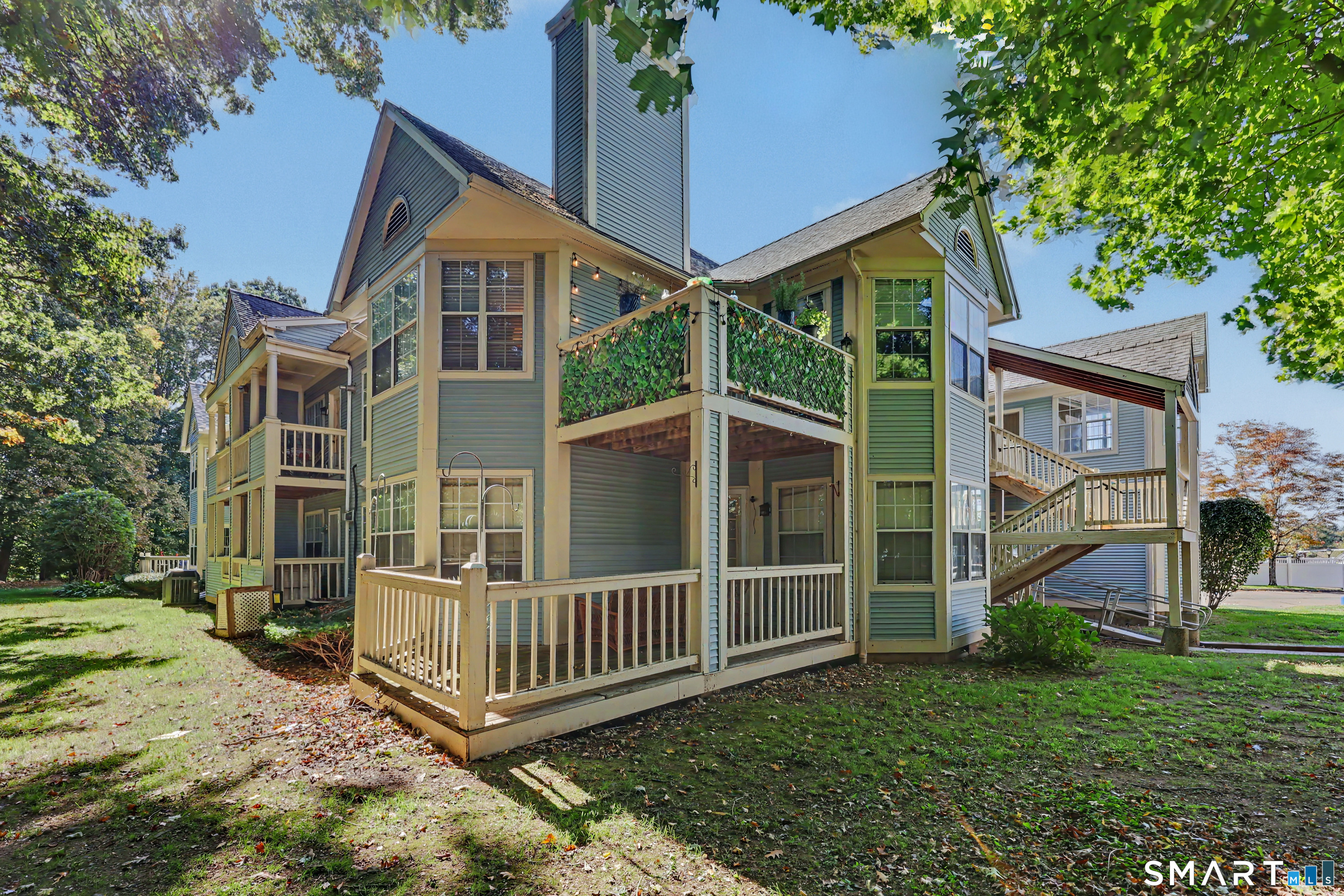 75 Redwood Drive East Haven CT 06513