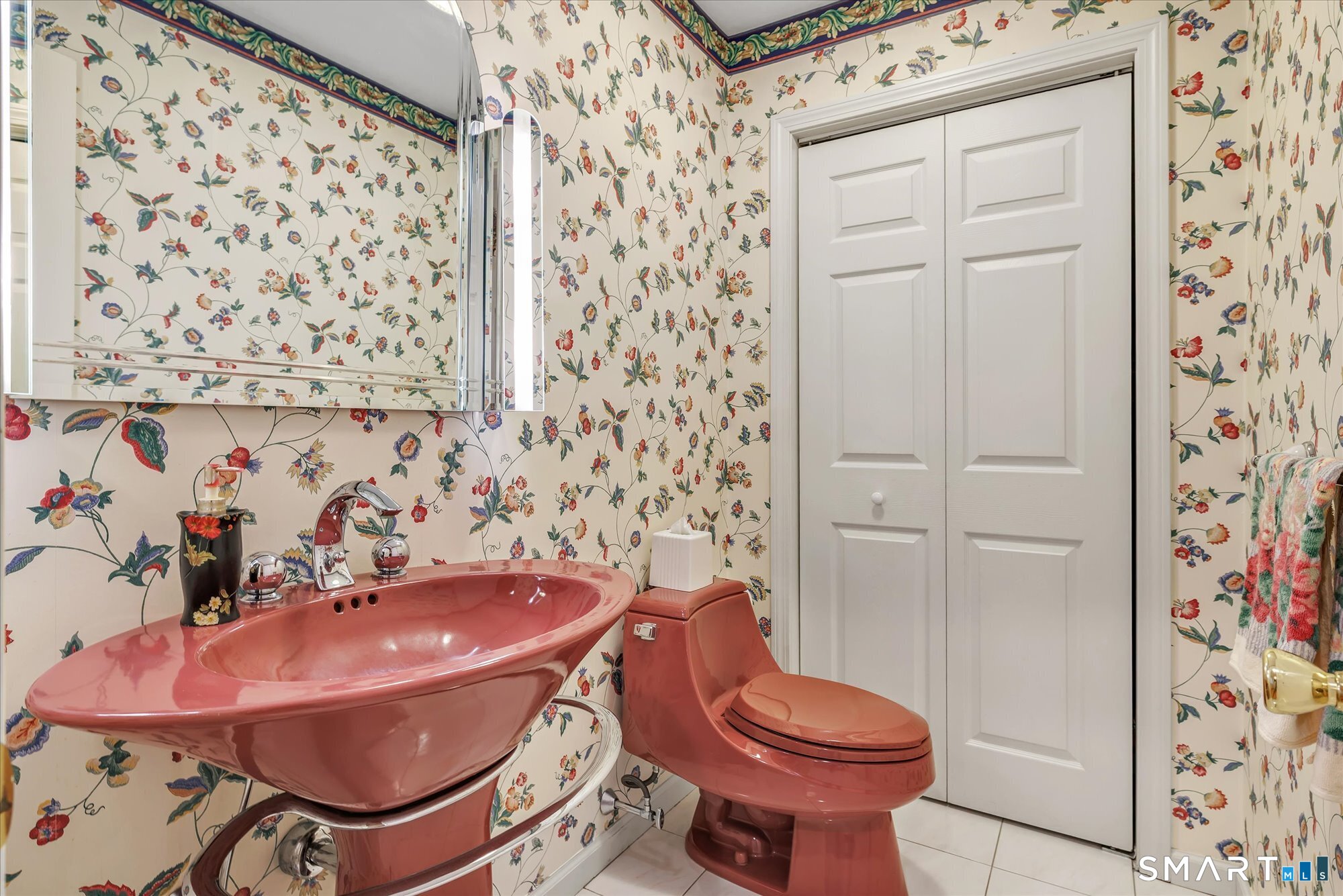 435 Navajo Loop Shelton CT 06484