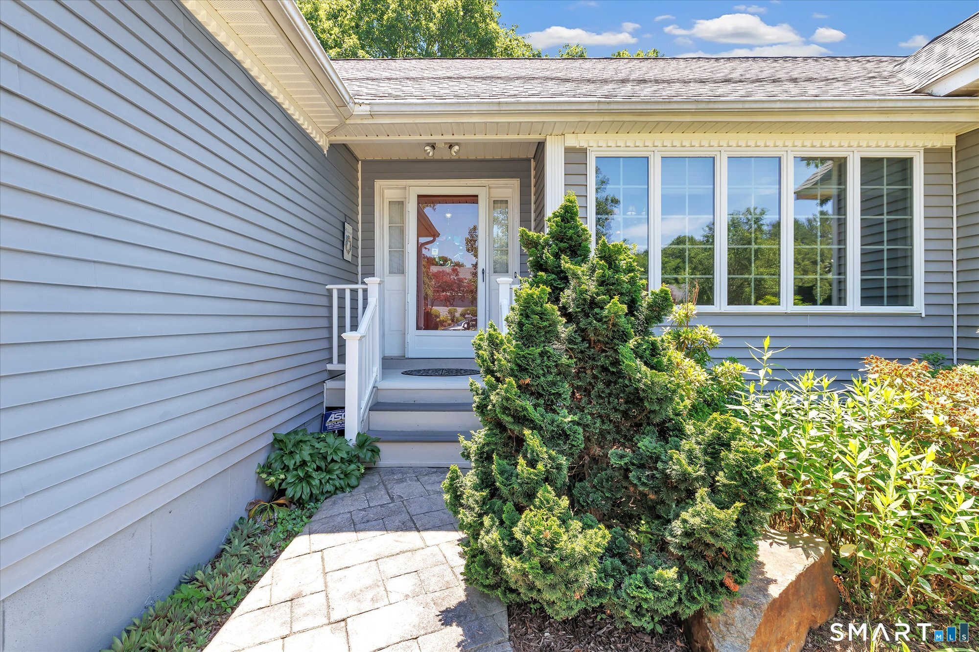 435 Navajo Loop Shelton CT 06484