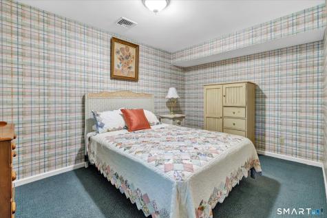 435 Navajo Loop Shelton CT 06484