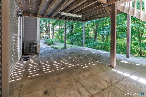 435 Navajo Loop Shelton CT 06484