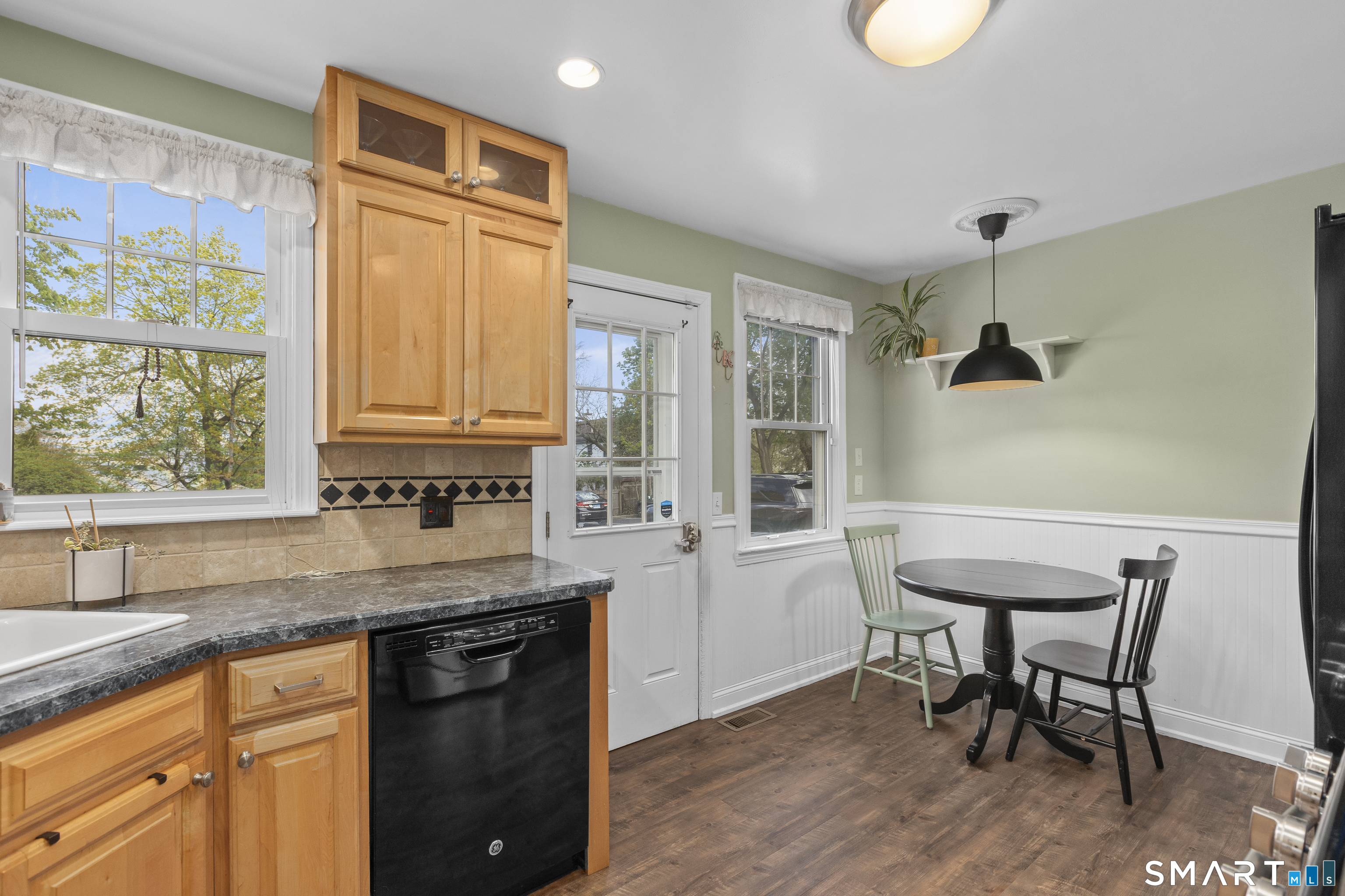 113 Sylvan Knoll Road Stamford CT 06904