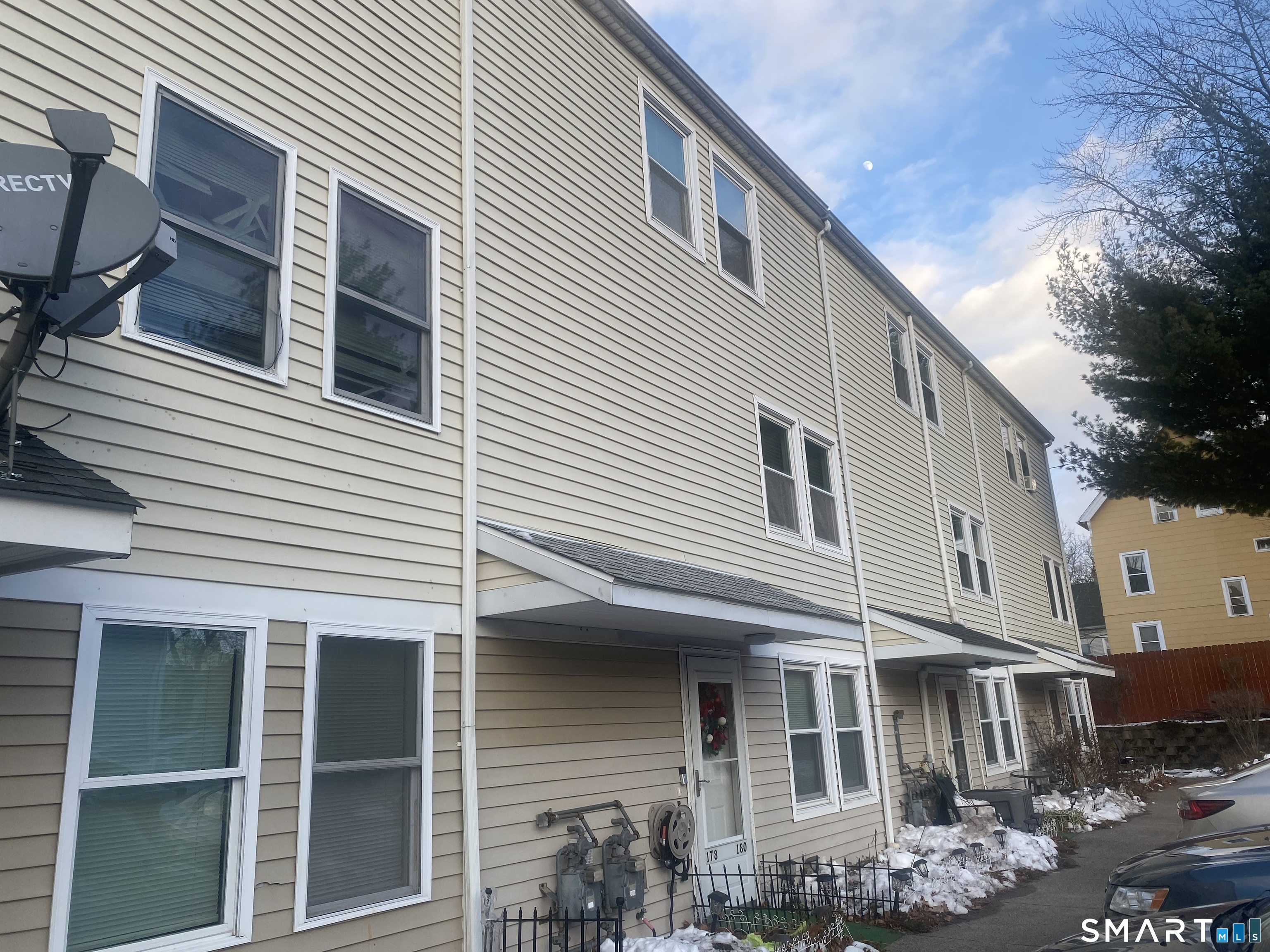 182 Henry Street New Haven CT 06511