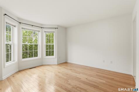 701 Sienna Drive Danbury CT 06810