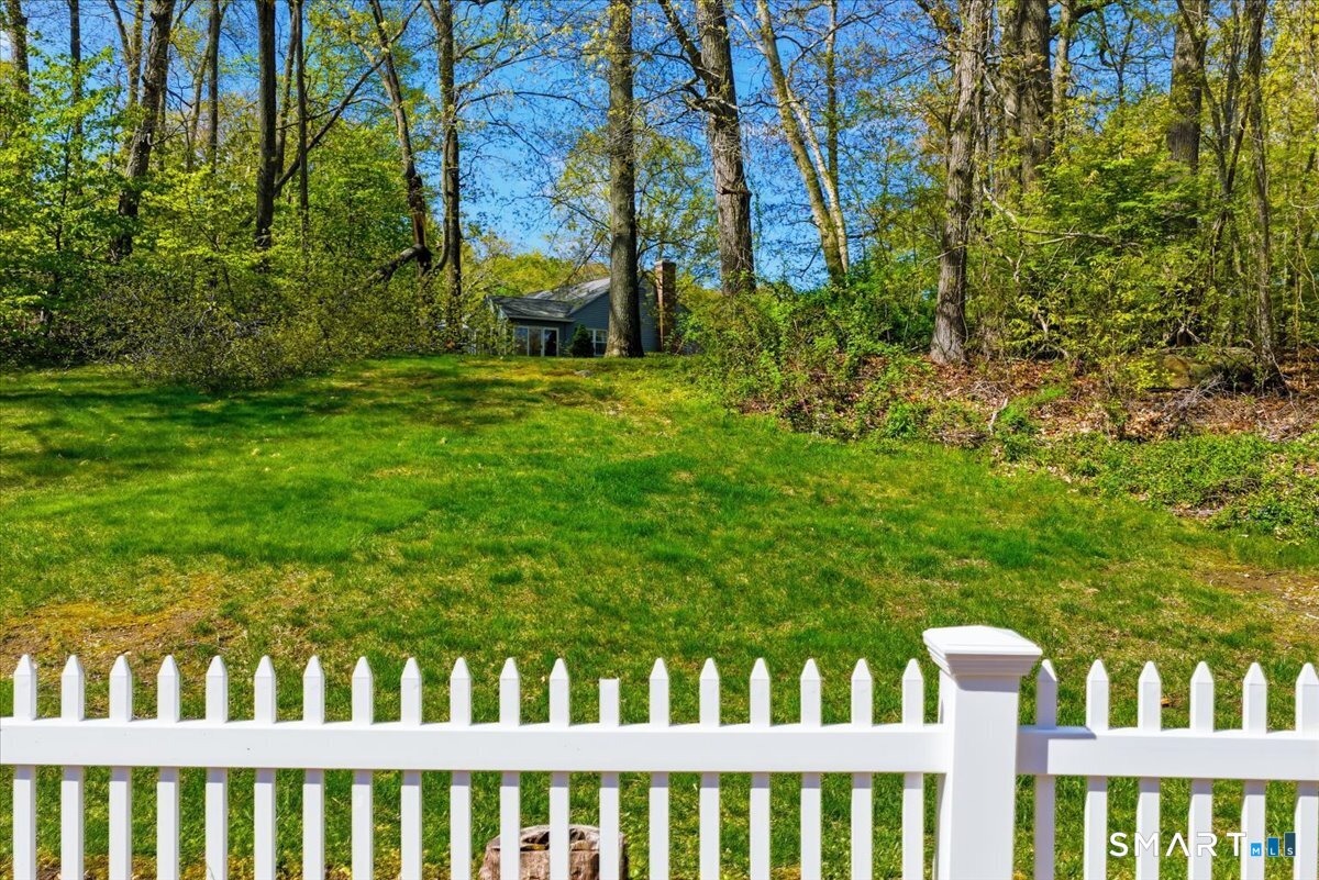 15 Hampshire Road Madison CT 06443