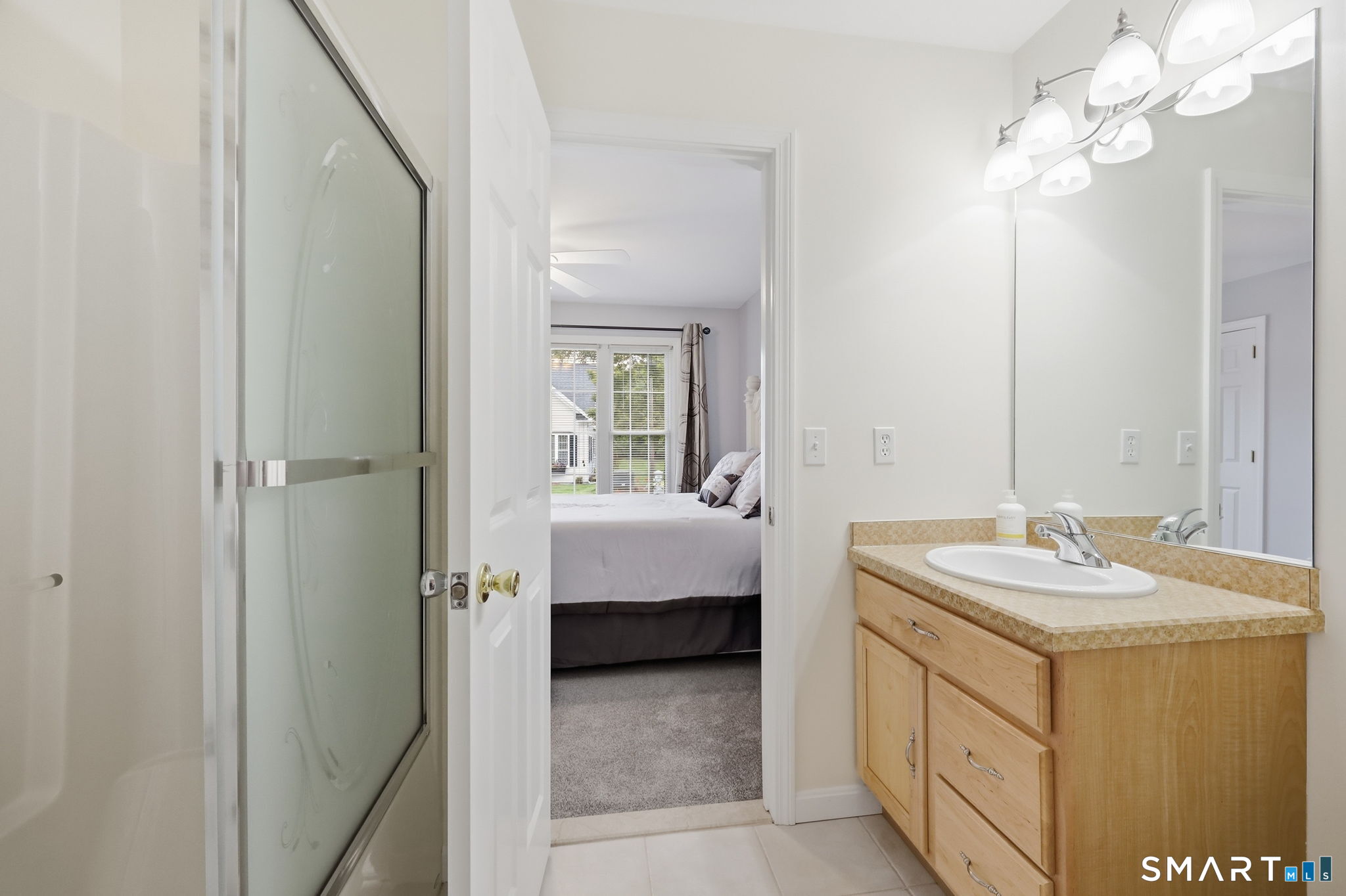 31 Grand Boulevard Ellington CT 06029
