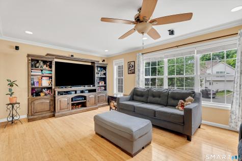 22 2ND Avenue Danbury CT 06810