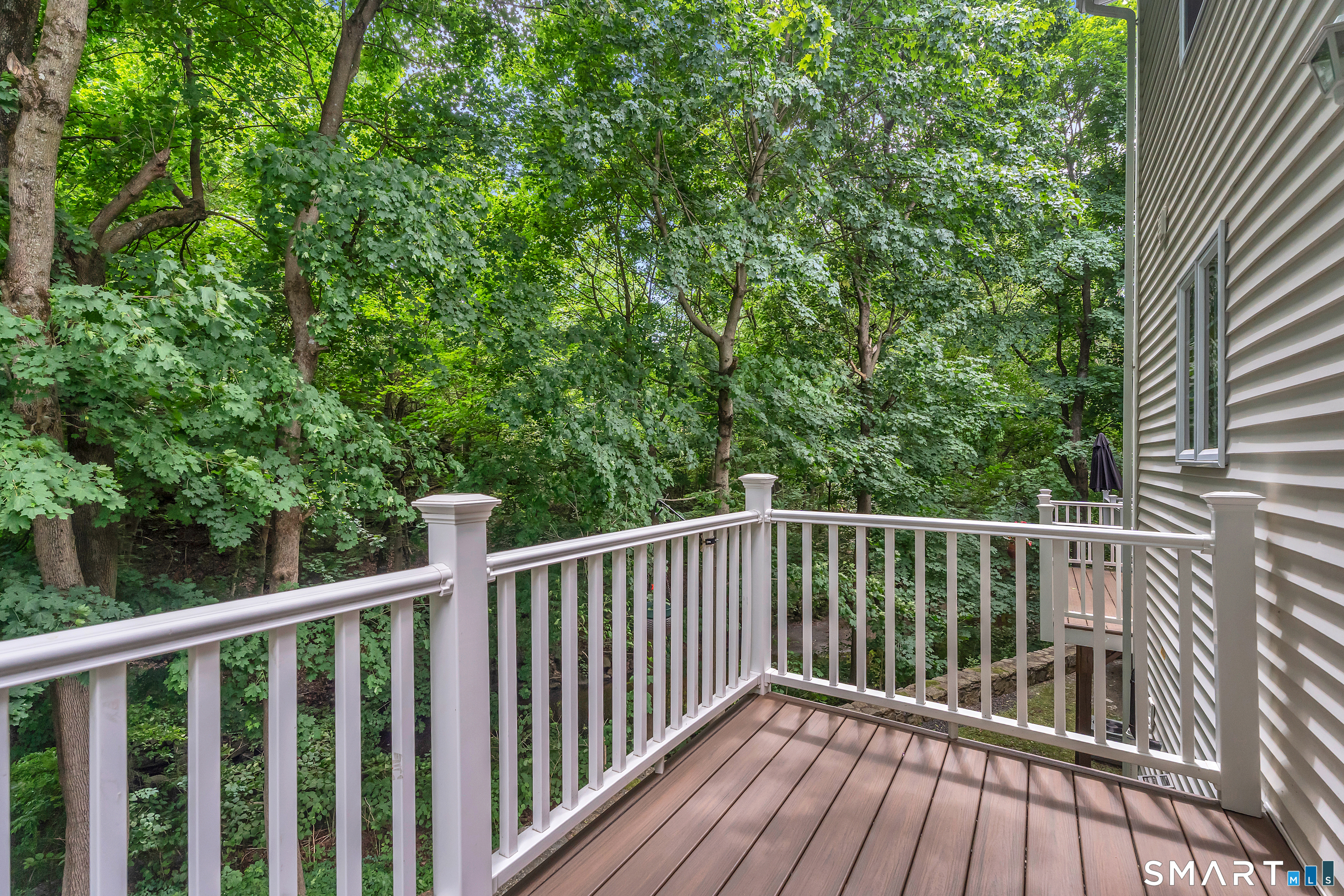 22 2ND Avenue Danbury CT 06810