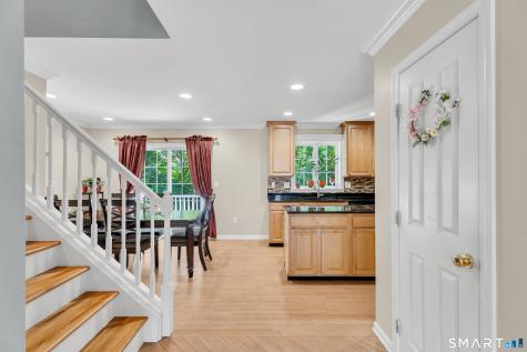 22 2ND Avenue Danbury CT 06810