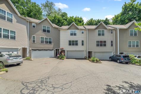 22 2ND Avenue Danbury CT 06810