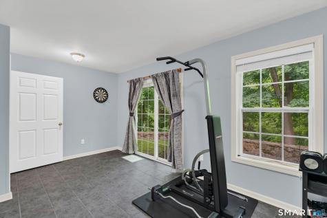 22 2ND Avenue Danbury CT 06810