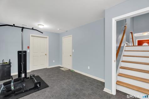 22 2ND Avenue Danbury CT 06810