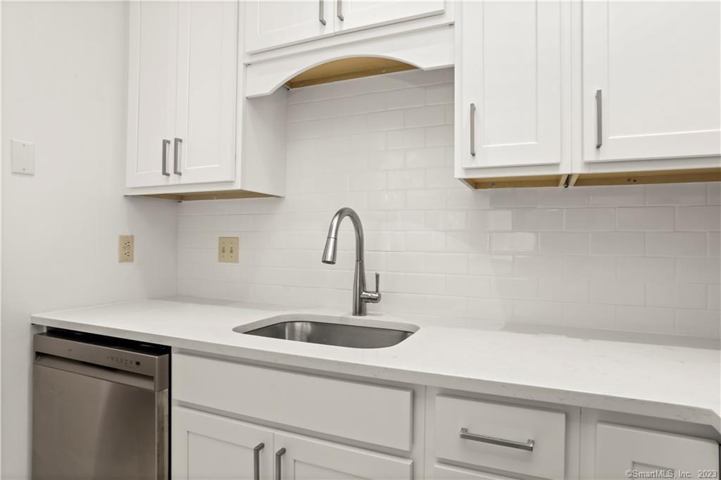 15 Perry Avenue Norwalk CT 06850