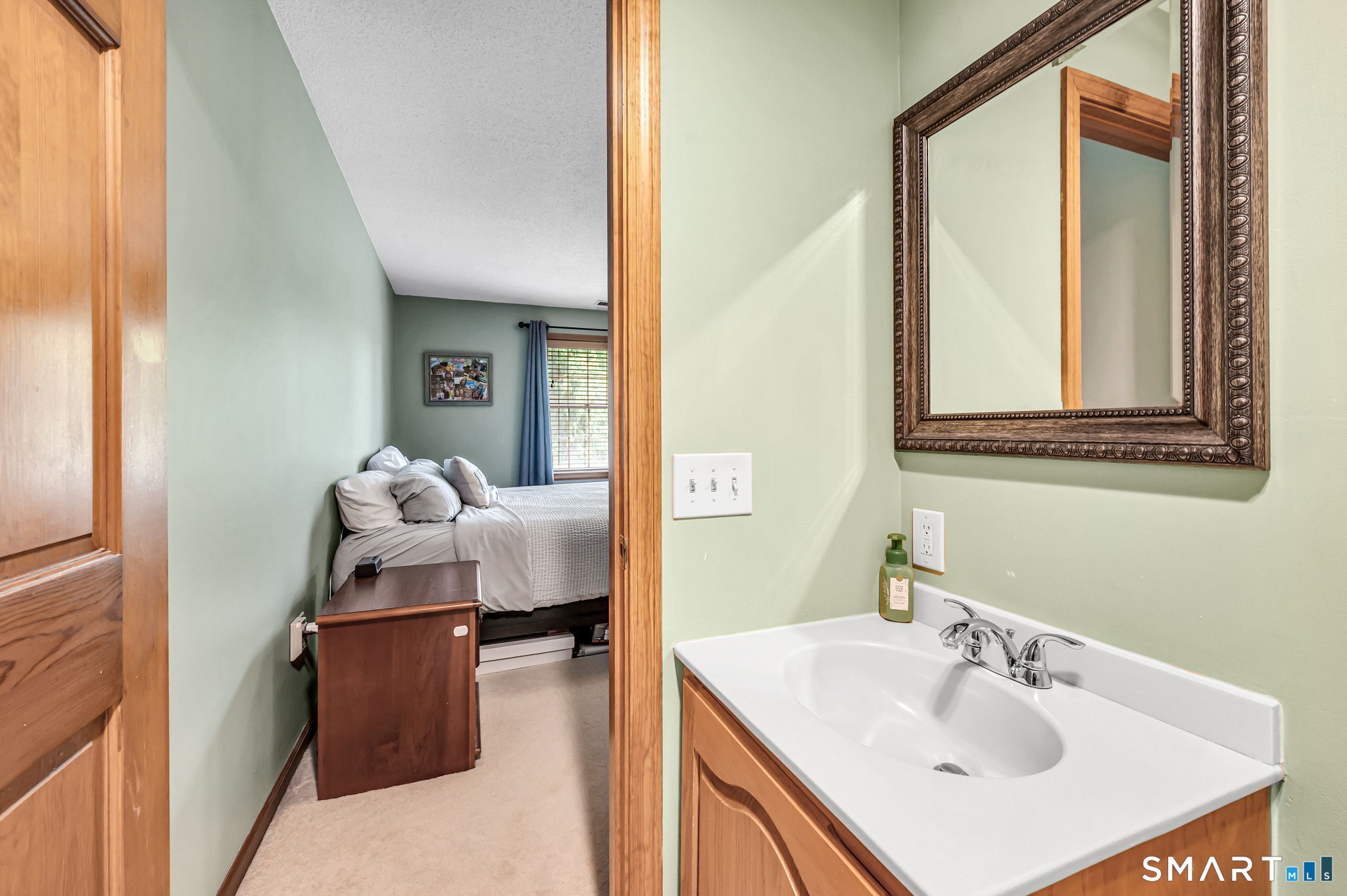 117 The Meadows Enfield CT 06082