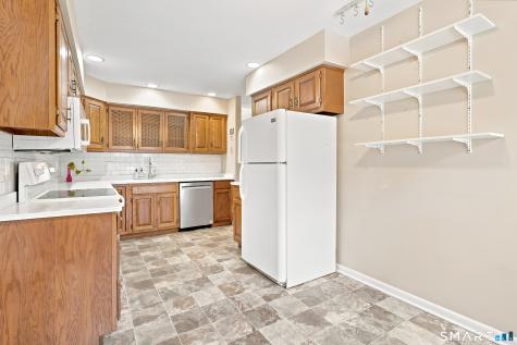 21 Sprucebrook Trail Monroe CT 06468