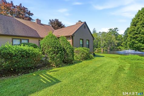 21 Sprucebrook Trail Monroe CT 06468