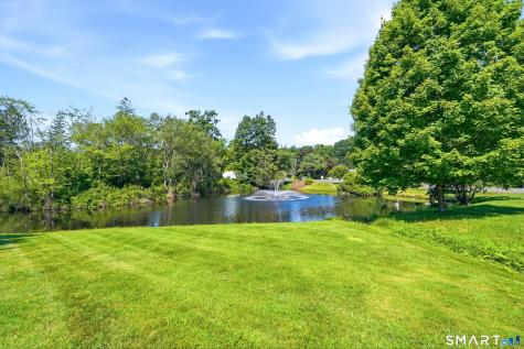 21 Sprucebrook Trail Monroe CT 06468