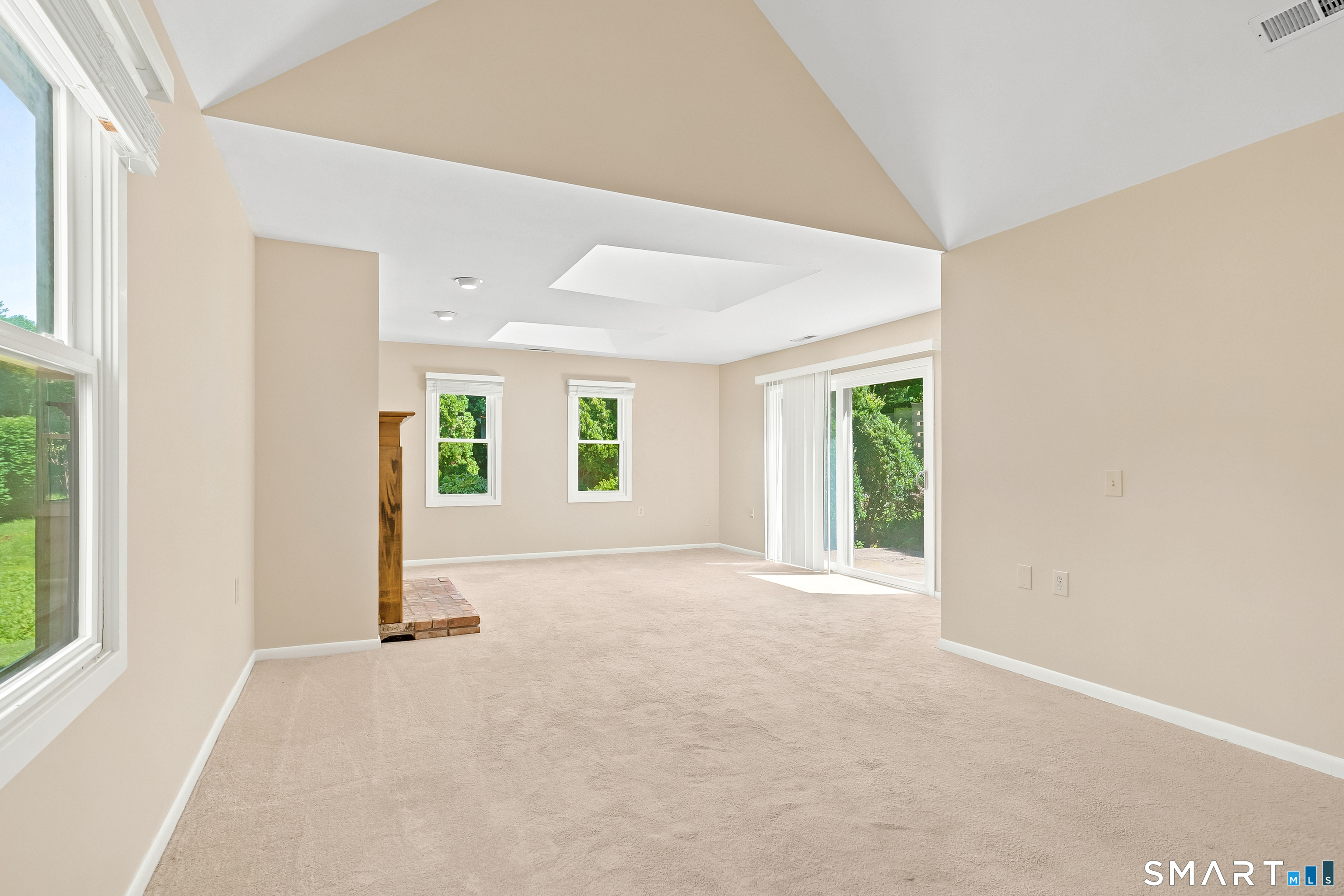 21 Sprucebrook Trail Monroe CT 06468