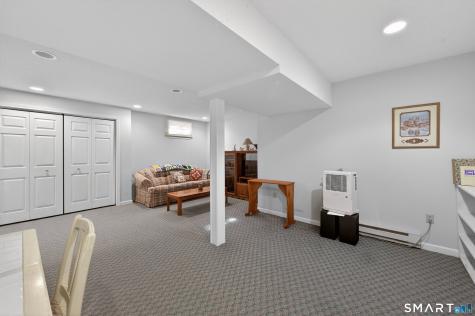 23 Chatsworth Road Granby CT 06035