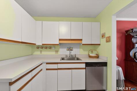 23 Chatsworth Road Granby CT 06035