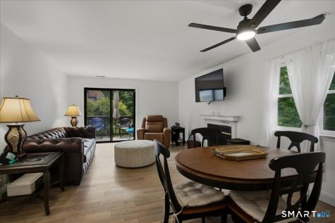 135 Heatherwood Drive Brookfield CT 06804