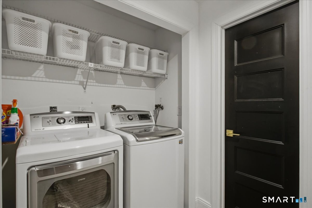 135 Heatherwood Drive Brookfield CT 06804