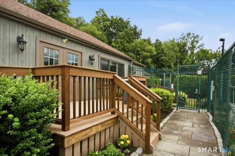 135 Heatherwood Drive Brookfield CT 06804