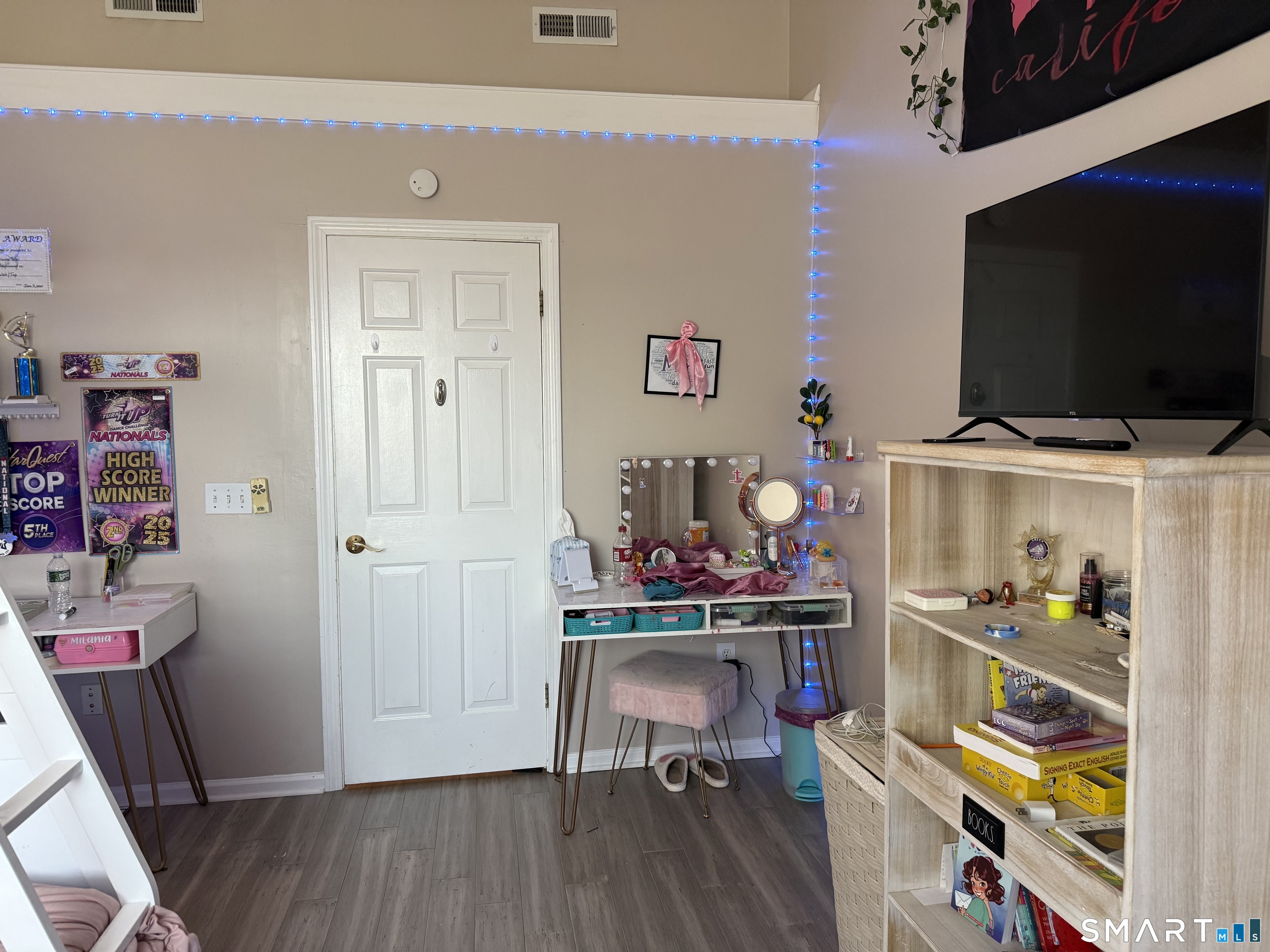 11 Lilac Drive Seymour CT 06483