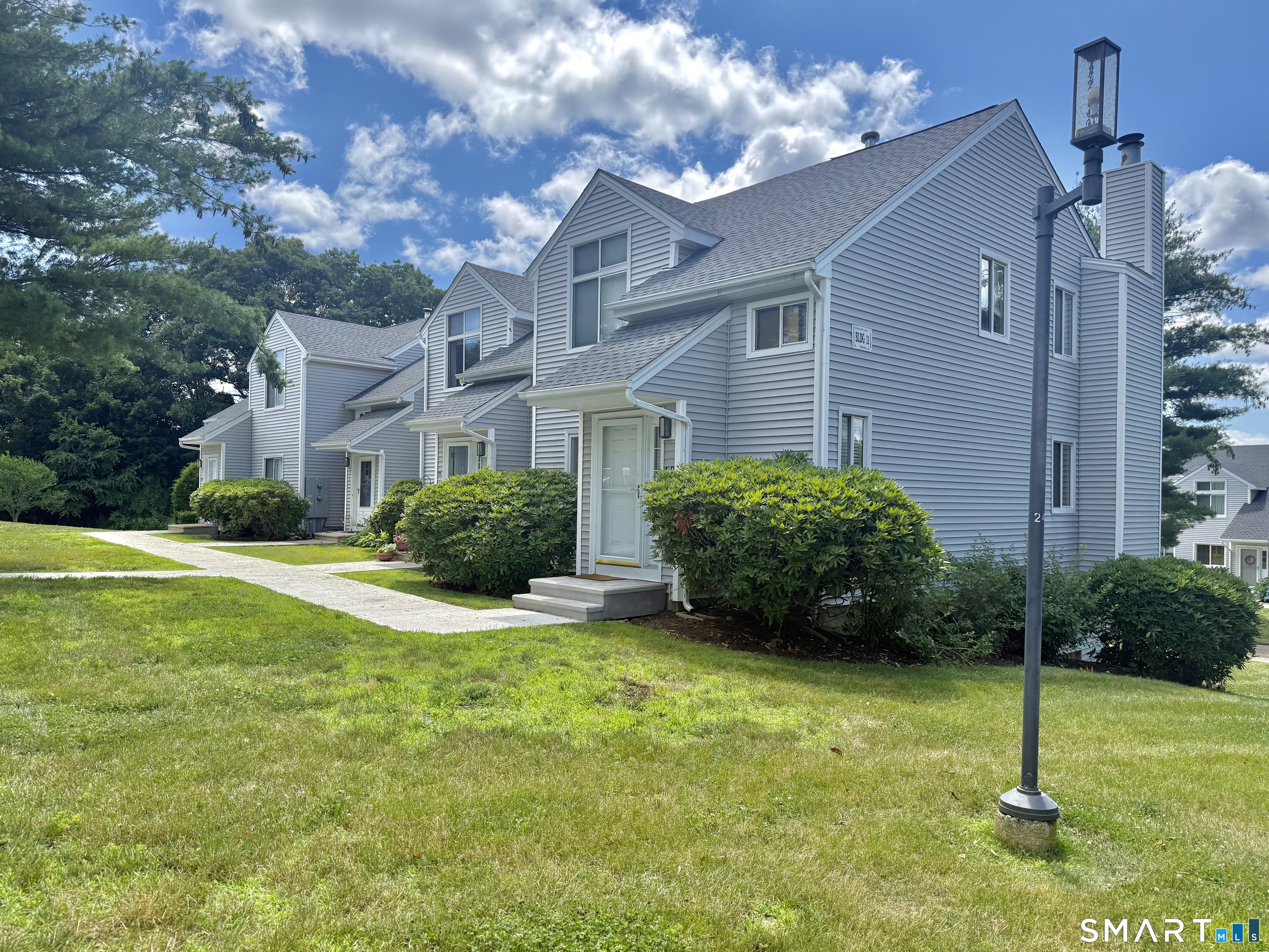 11 Lilac Drive Seymour CT 06483