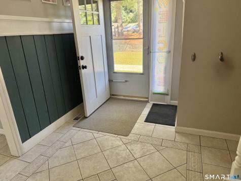 11 Lilac Drive Seymour CT 06483