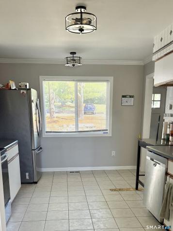 11 Lilac Drive Seymour CT 06483