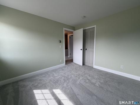 21 Old Farms Lane New Milford CT 06776