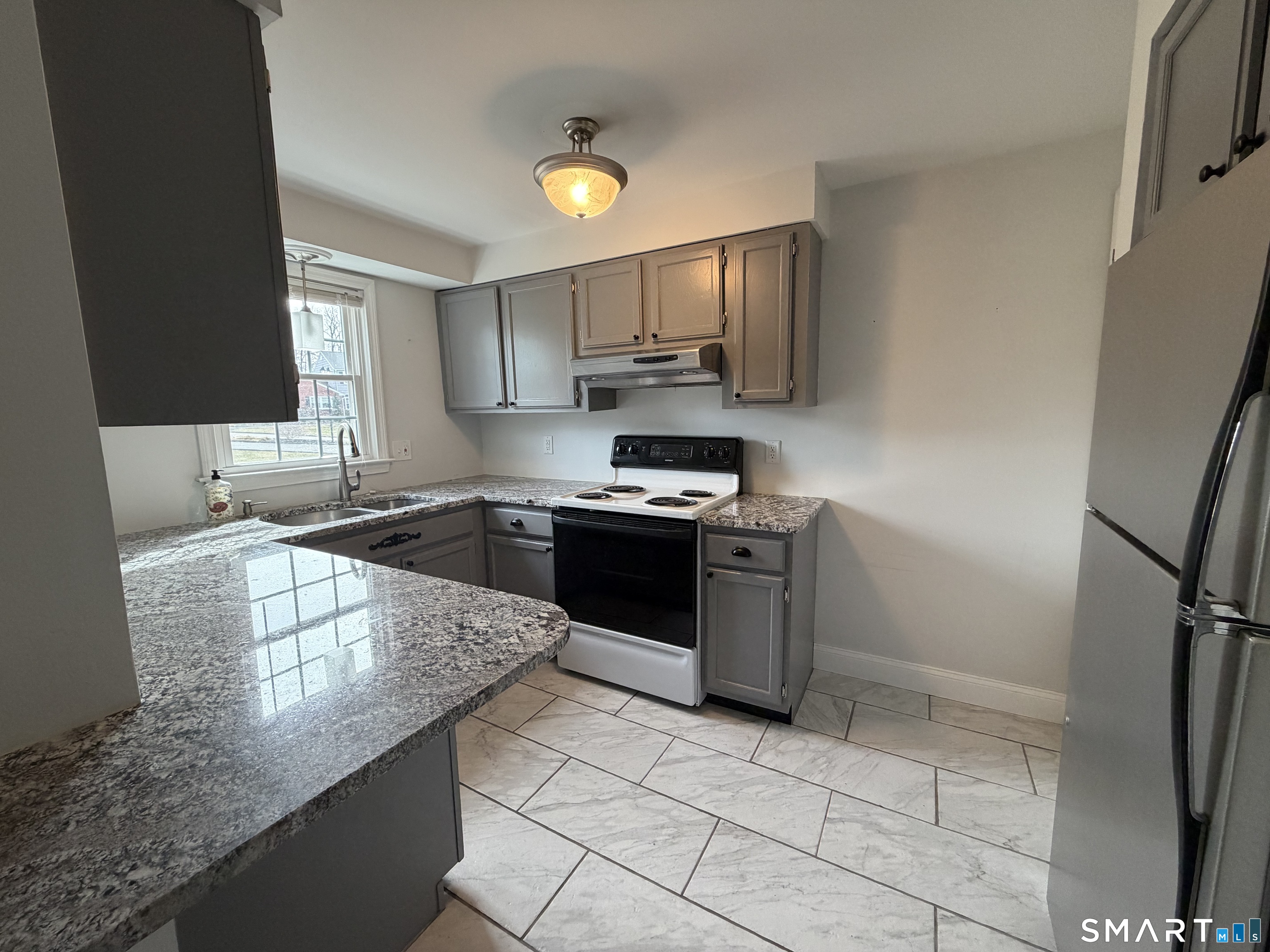 21 Old Farms Lane New Milford CT 06776
