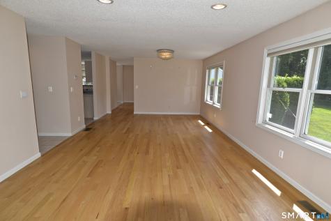 55 Canterbury Road Hamden CT 06514