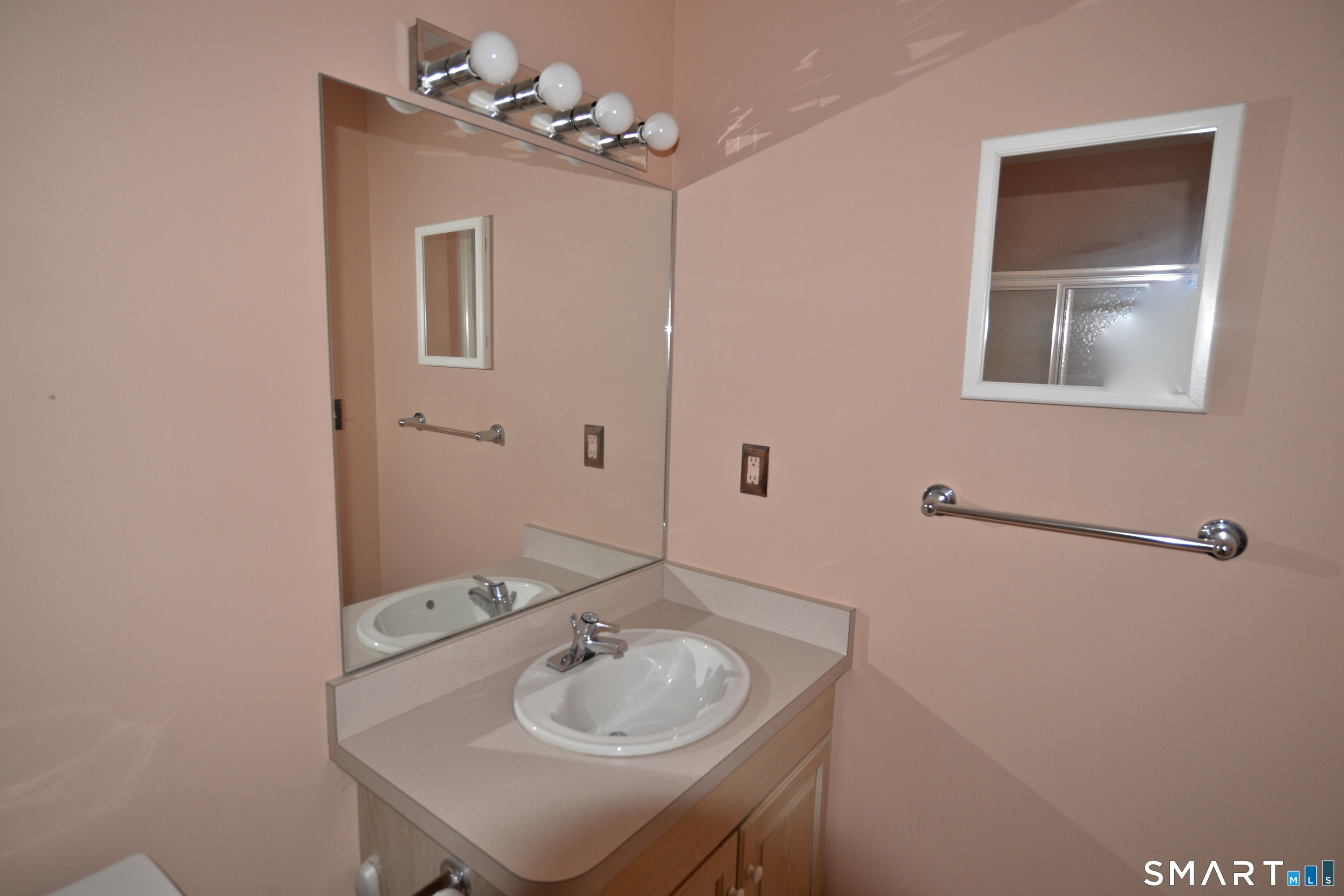 55 Canterbury Road Hamden CT 06514