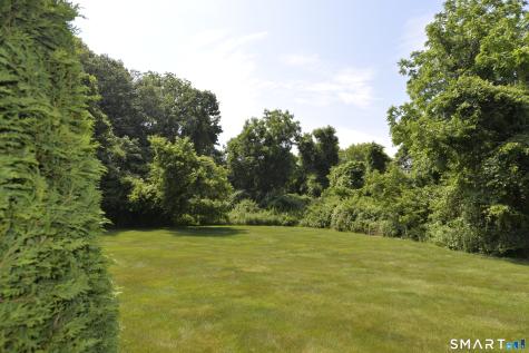 55 Canterbury Road Hamden CT 06514