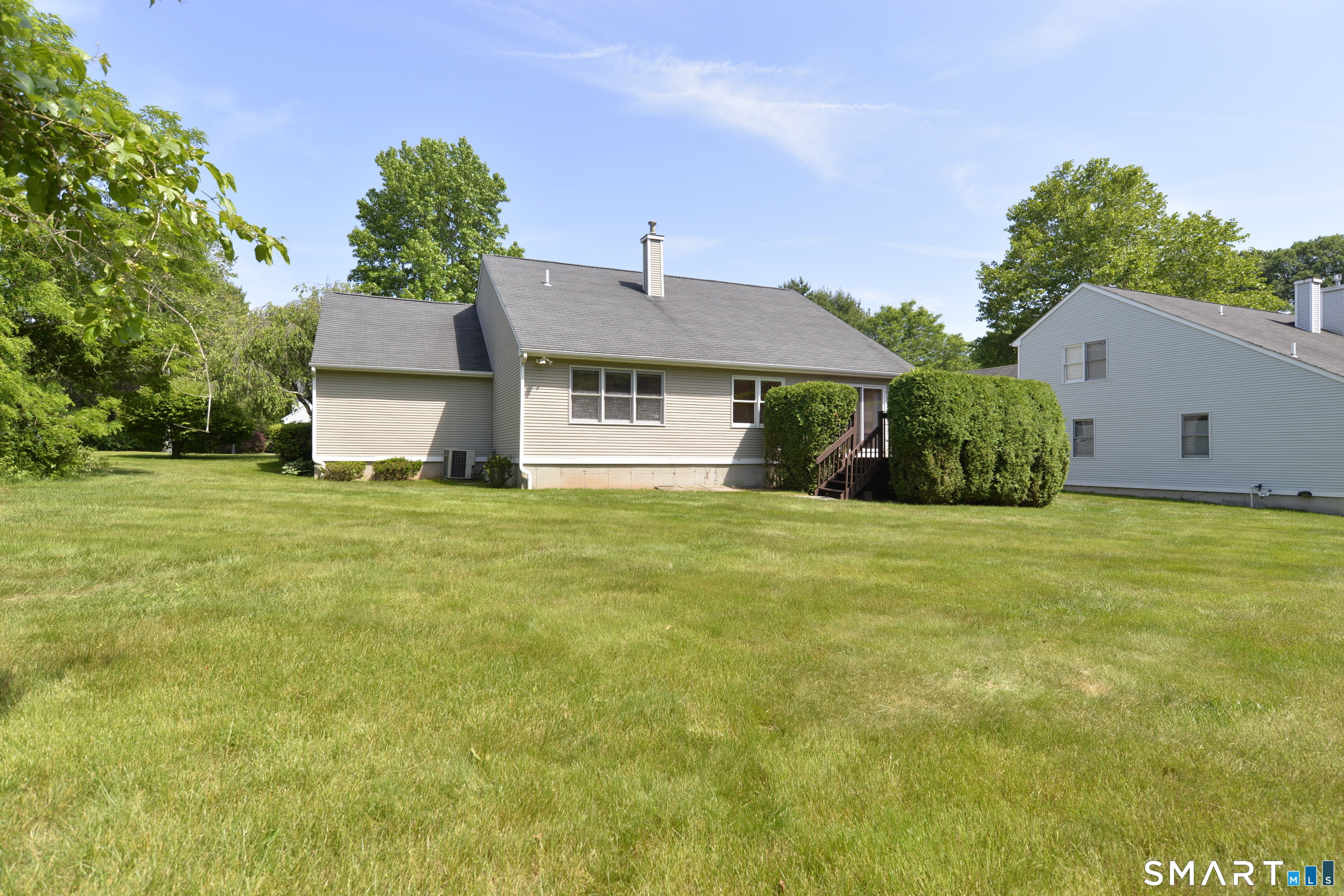55 Canterbury Road Hamden CT 06514